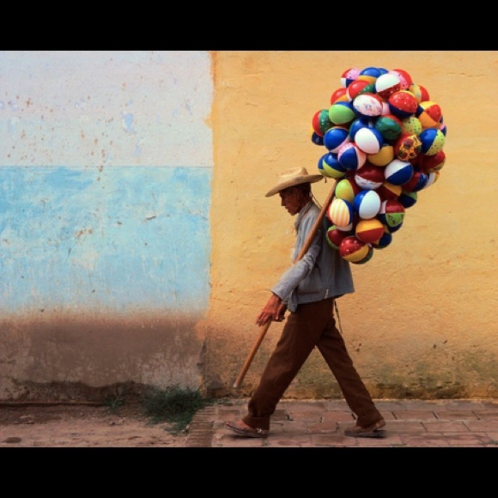Balloon Man. Tomas Spangler Original Photograph.